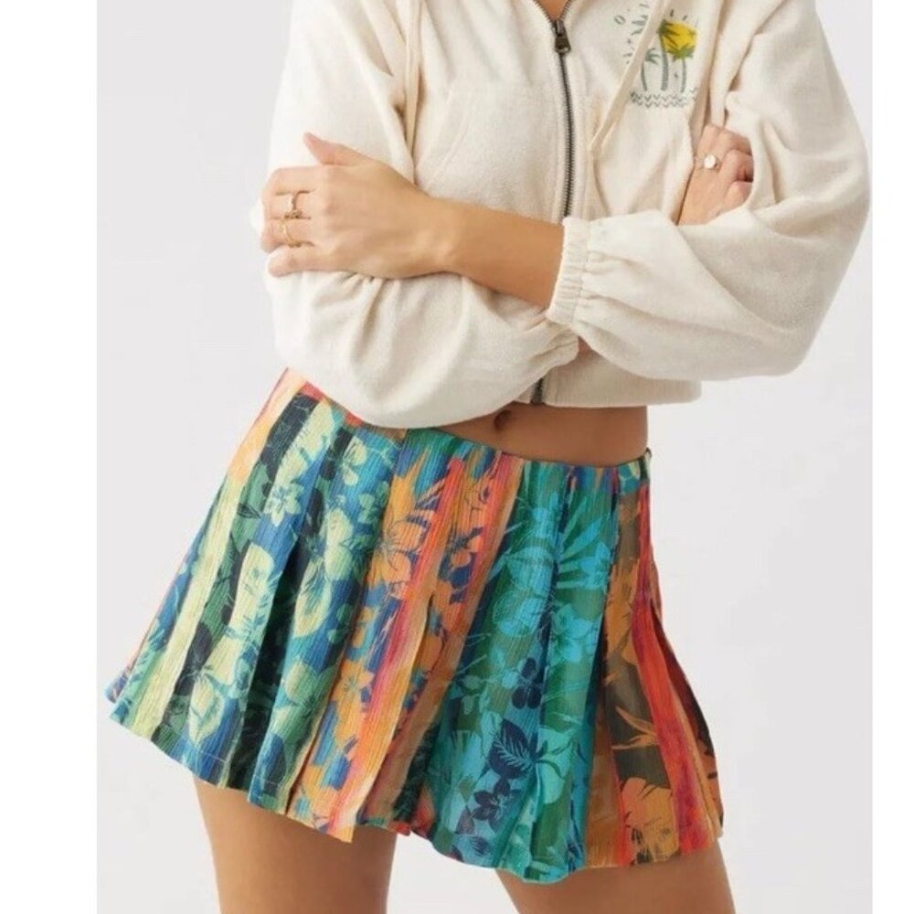 O’Neill Size 28 Surf Yolanda Pleated Shorts Tropic Heat Boho Multicolor $59.50